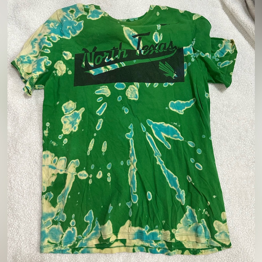 UNT tshirt